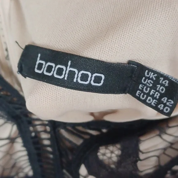 Boohoo Cream and Black Lace Dress, Sz 10, 19" PTP, 16" Waist, 33" L - Picture 6 of 8